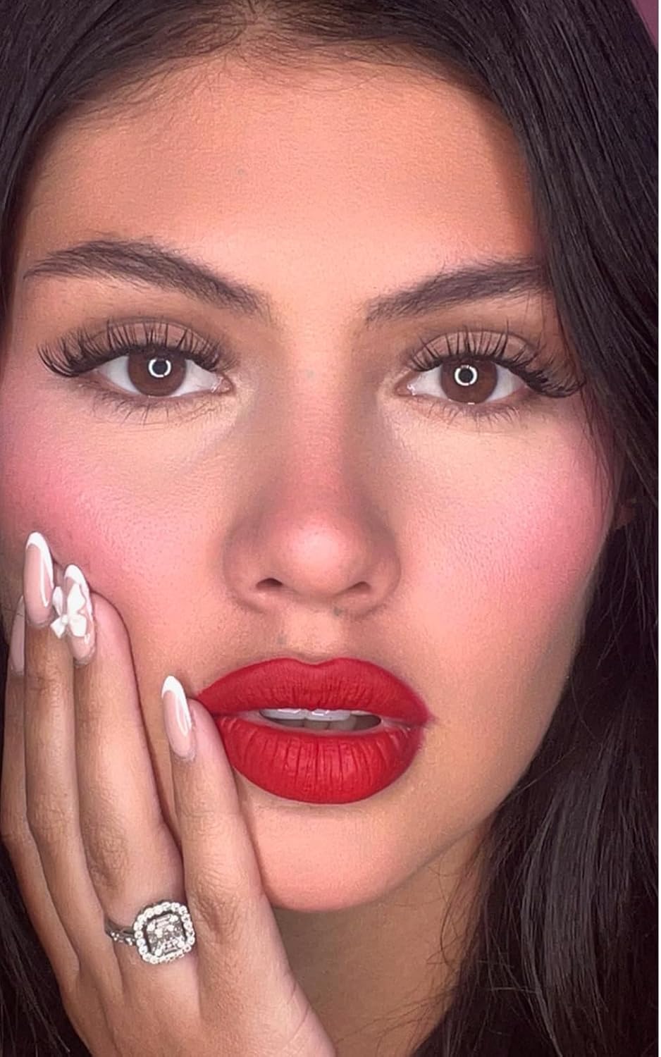 Lash Clusters Kit LAUBESS DIY Lash Extension Kit Lash Bond and Seal Waterproof Lash Glue Remover Tweezers Brush Cluster Eyelash Extensions Kit Eyelash Clusters (Kit 40D-C-Mix14-18)