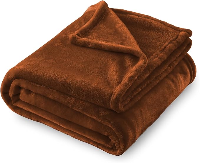 SOCHOW Flannel Fleece Blanket Luxury Twin XL Size, All Season Lightweight Super Soft Cozy Blanket for Bed or Couch, Caramel(66inch X90'')