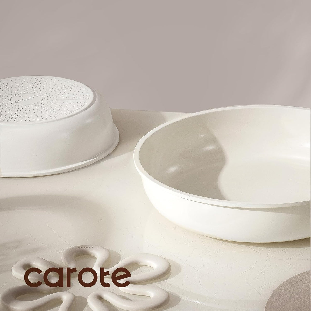 CAROTE Ceramic Pots and Pans Set Non Stick, Nonstick Kitchen Cookware Sets with Lid, Detachable Handle Sauté Pan Set, Non Toxic Frying Pan, Oven Safe, Induction Ready, Cream White