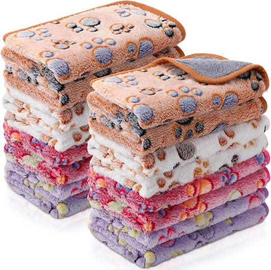 Tudomro 8 Pcs Guinea Pig Blankets Absorbent Washable Animal Fleece Bedding Cage Liners Waterproof Reusable Pet Pee Sleep Mat Pad Cover for Chinchilla Hamster Ferret(Paw,16 x 24 Inch)
