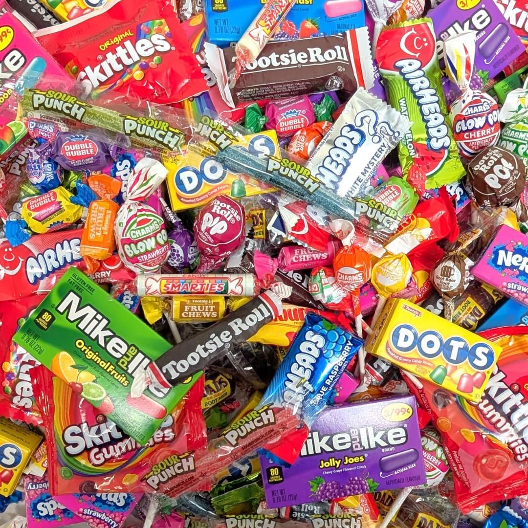 Ultimate Name Brand Candy Variety Pack - 2 lb Bulk Candy Individually Wrapped - No filler Candies - Perfect for Party Candies Stuffers or Party Favor Candys for Kids Goodie Bags - Party Favors for Kids