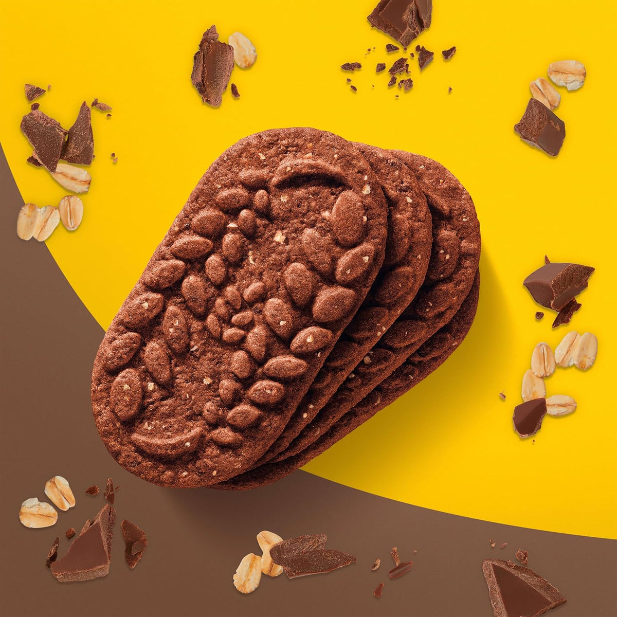 belVita Breakfast Bars Biscuits, Chocolate, 30 Total Packs, 6 Boxes (4 Biscuits Per Pack)